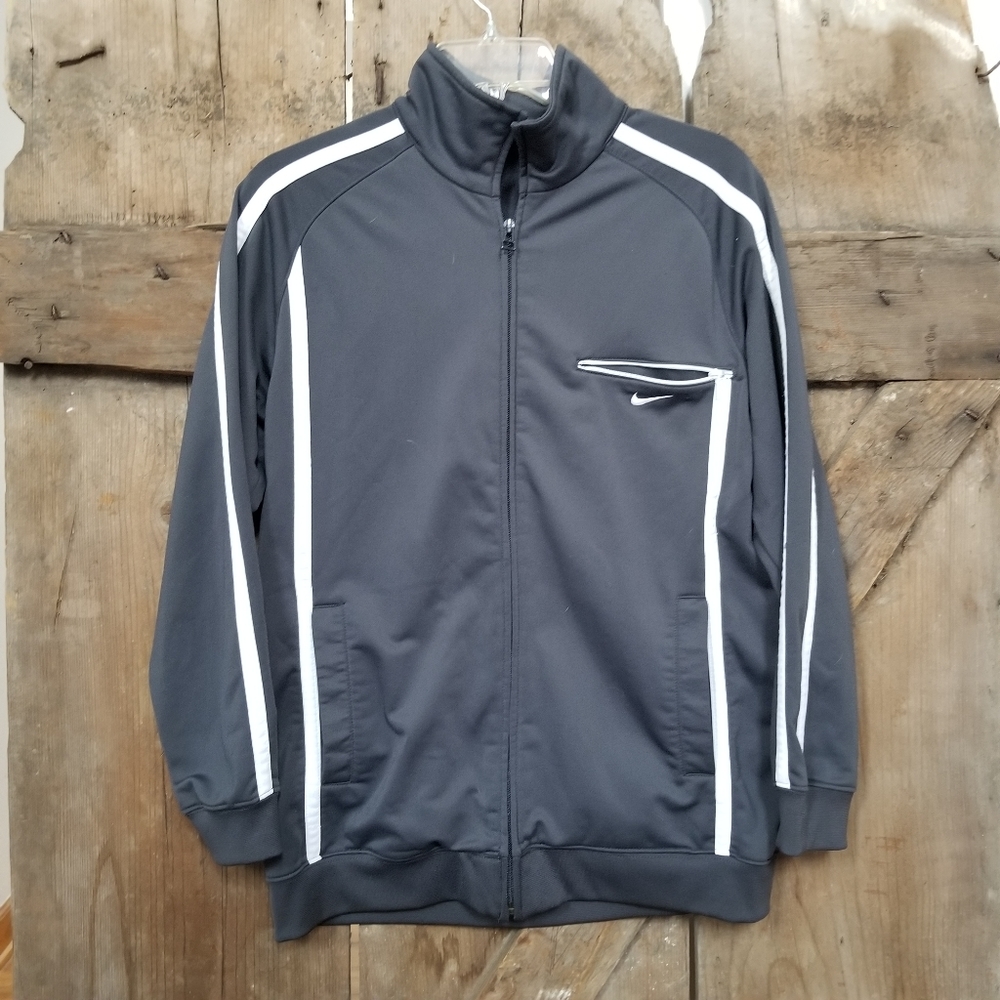 Nike jacket - Picture 10 of 12